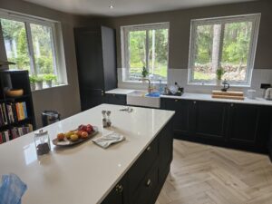 black and white kitchen